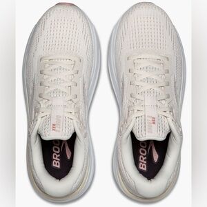 Brooks Women's Ghost Max 2 Road-running Shoes